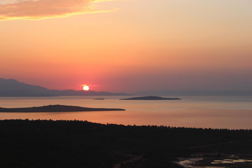 Studio Baturcan Айвалык Экстерьер фото